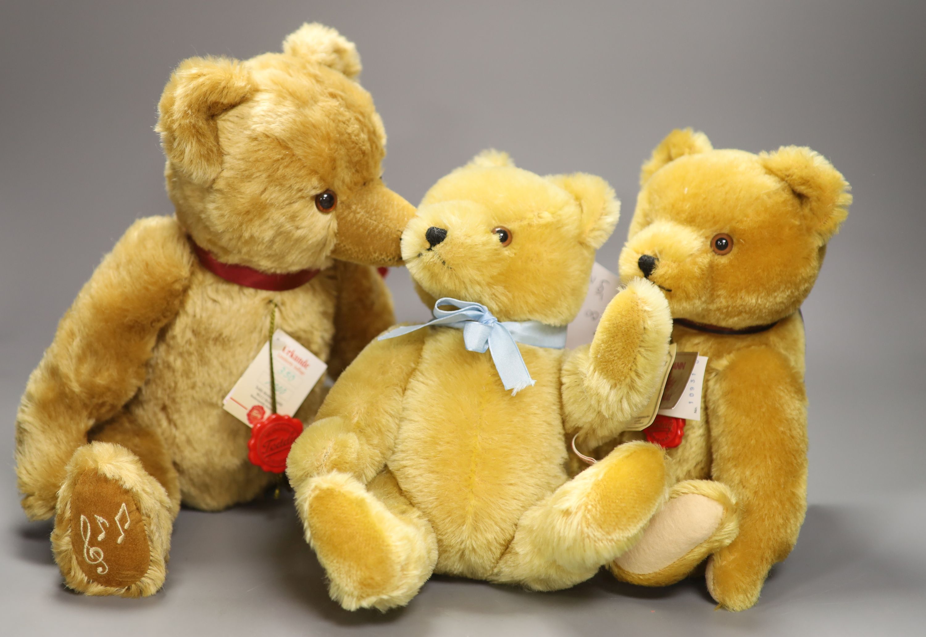 Herman limited edition musical and two other Herman musical bears